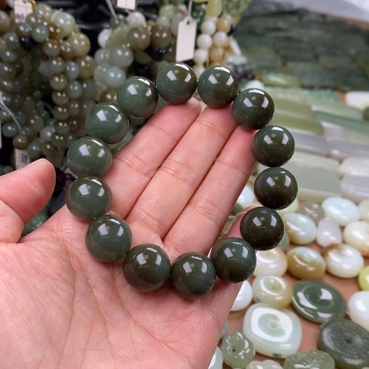 和田玉未镶嵌手链