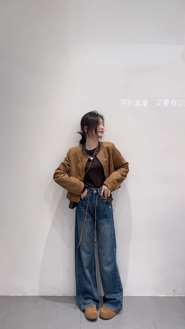 2025秋季新款韩系复古麂皮绒撞色拼接短款减龄外套女百搭牛仔裤
