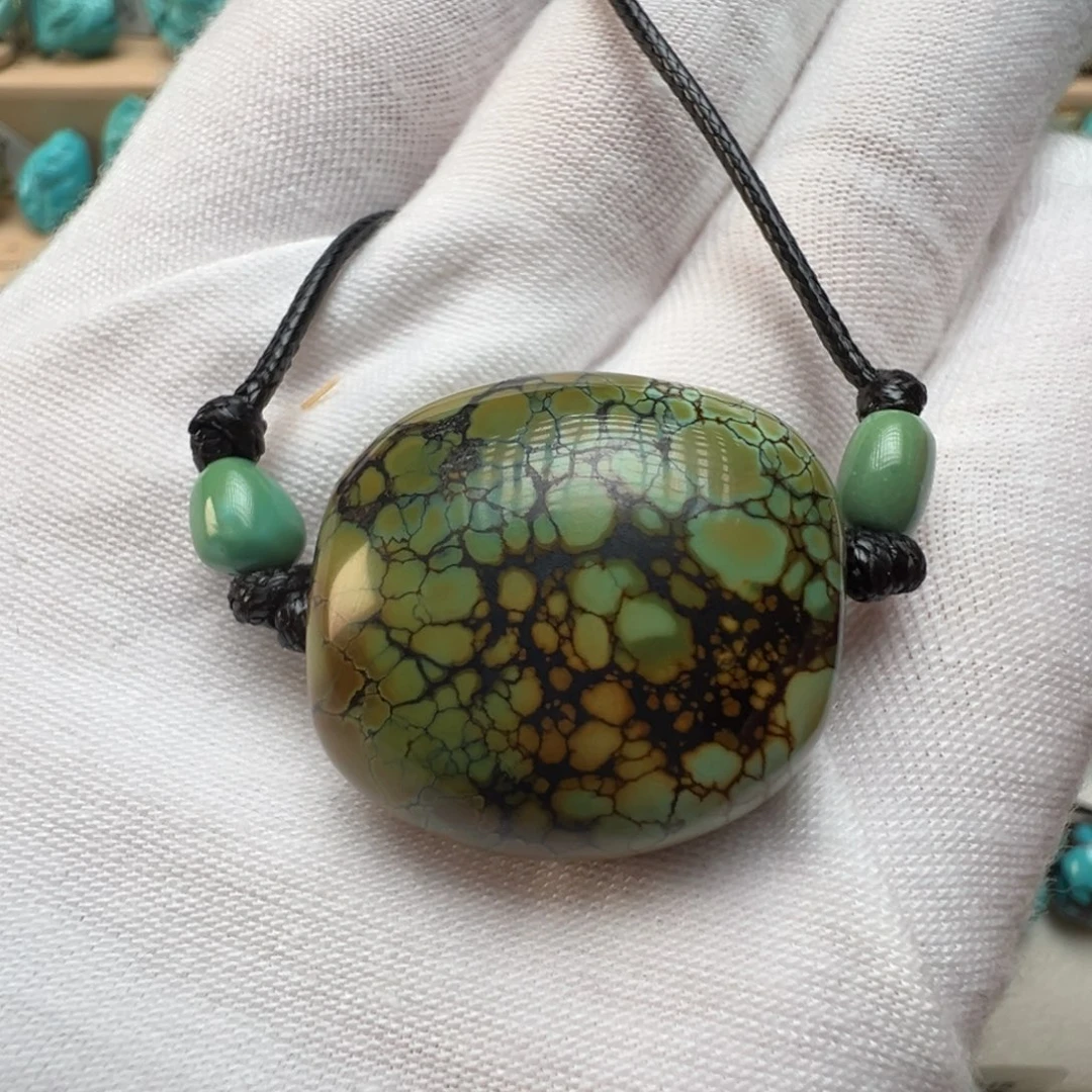 绿松石未镶嵌配饰