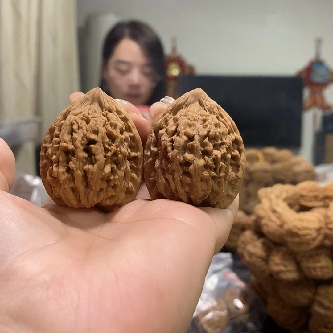 把件文玩核桃36➕蚂蚁王有水尖