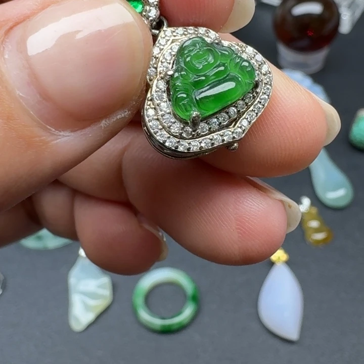 翡翠未镶嵌吊坠(不含链)