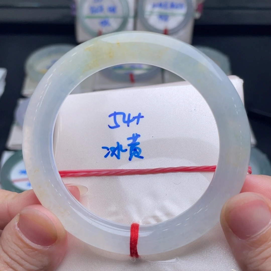 翡翠未镶嵌手镯翡翠手镯60