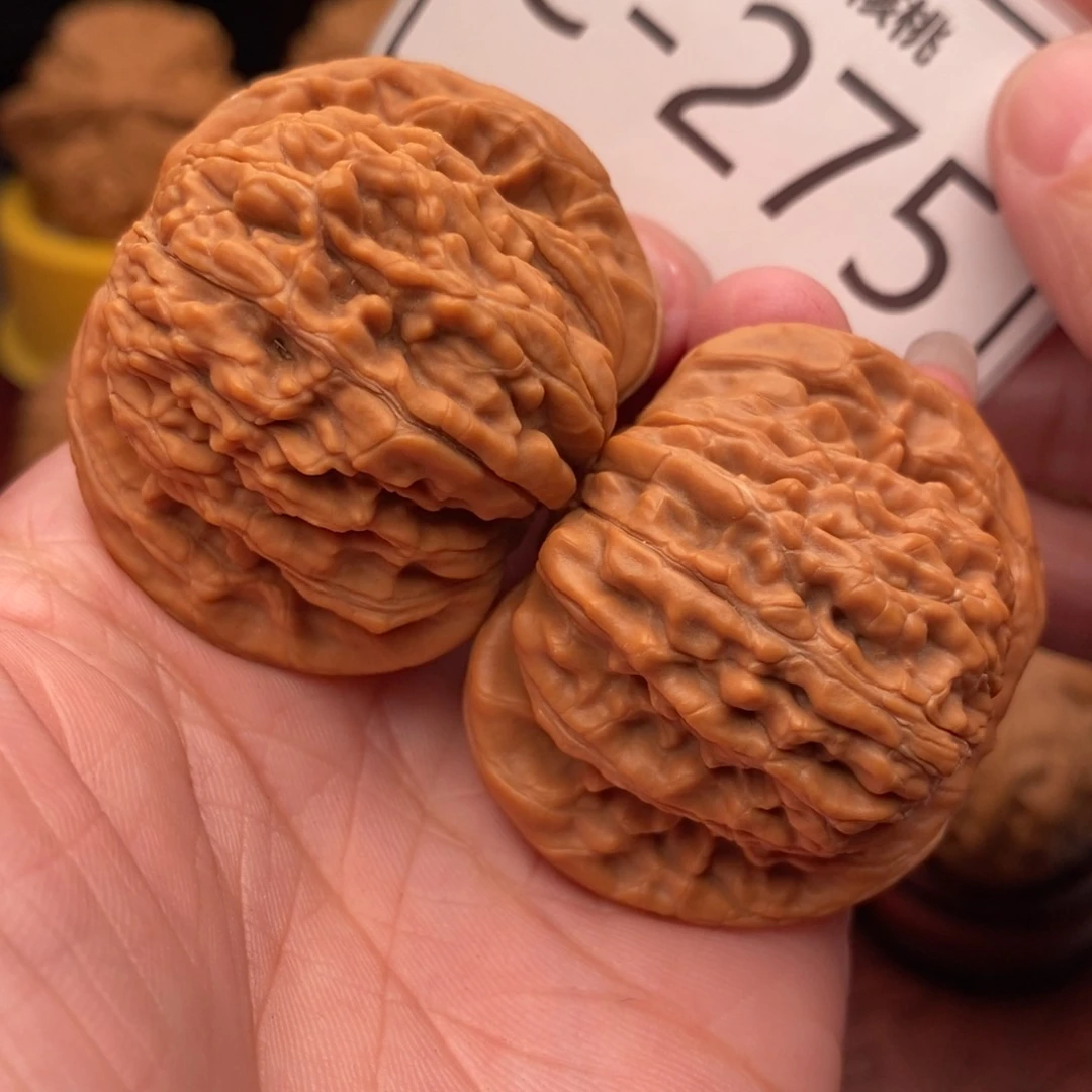 文玩核桃把件汉高楼43