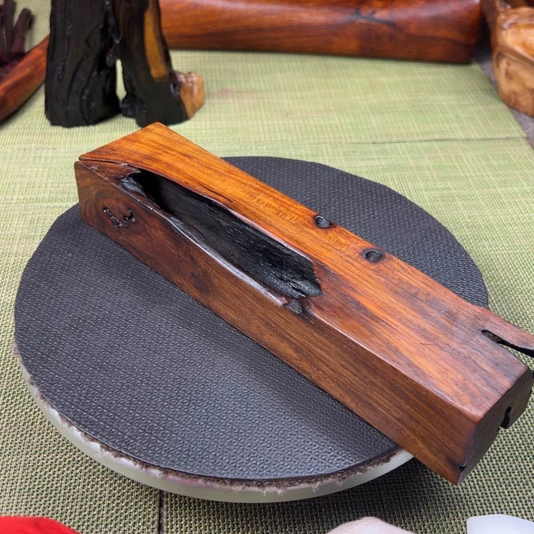 大果紫檀（缅甸花梨）苏*空