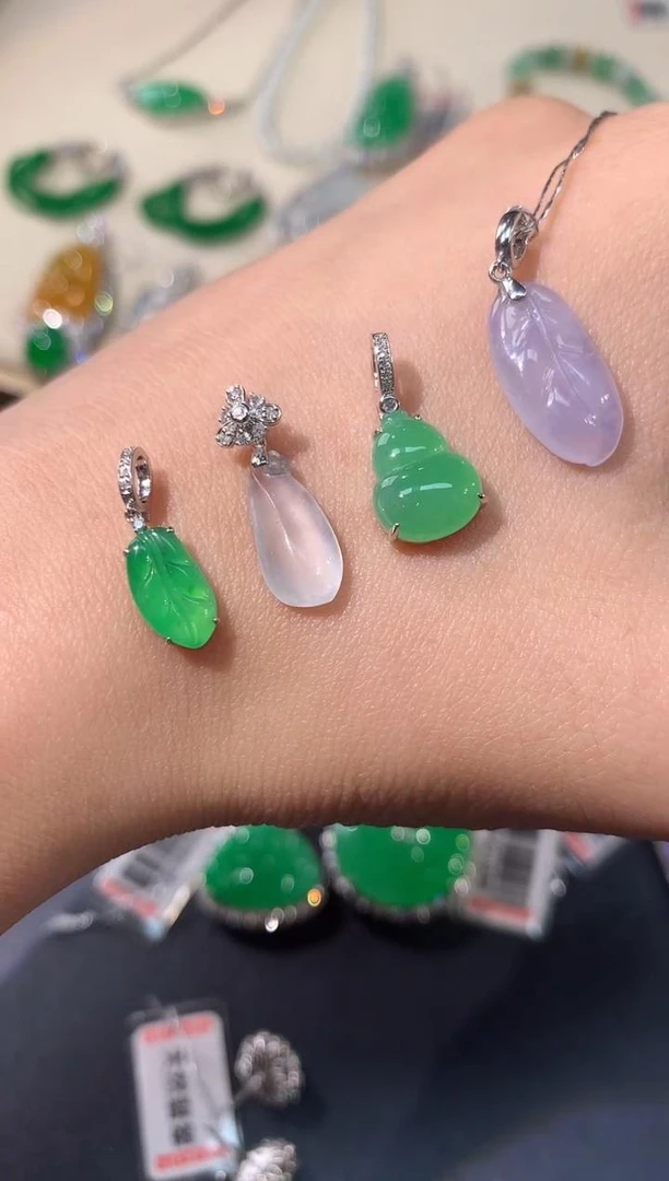 【彩虹盘】翡翠吊坠-多样性发一件-18K金镶嵌-AQ103|CXQ21