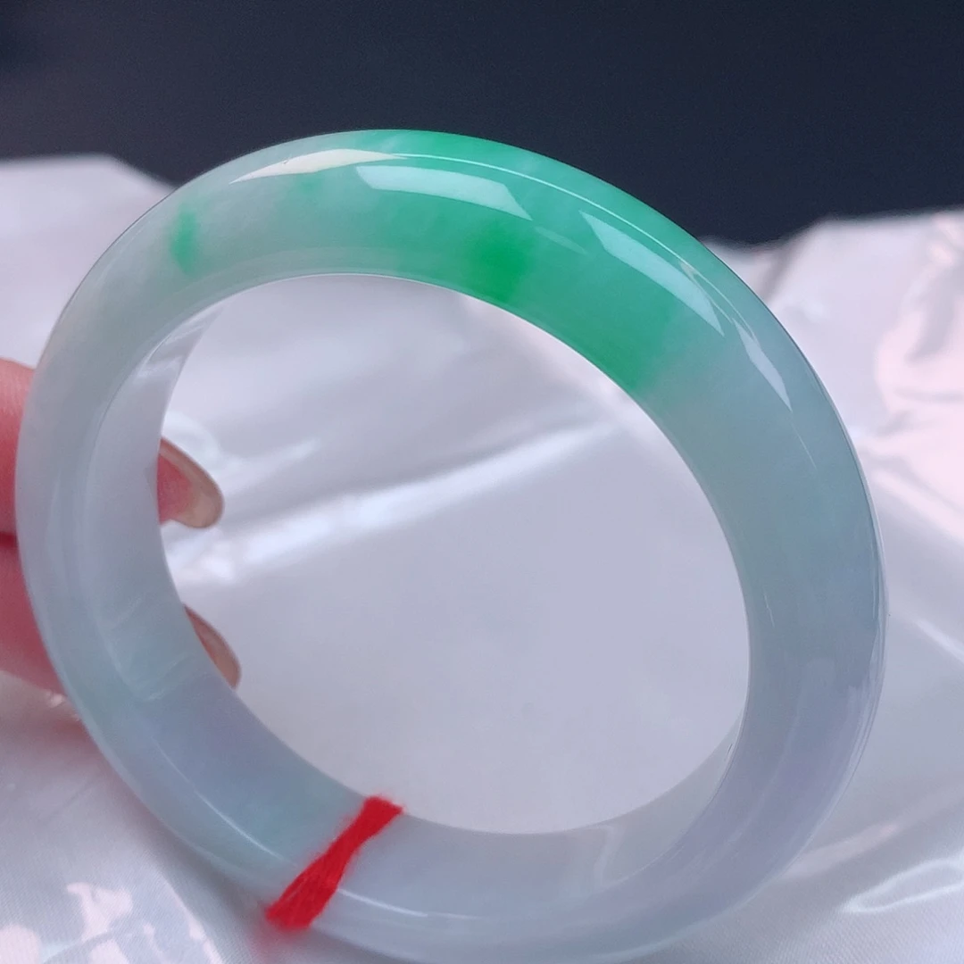 【闪购商品】未镶嵌手镯翡翠53