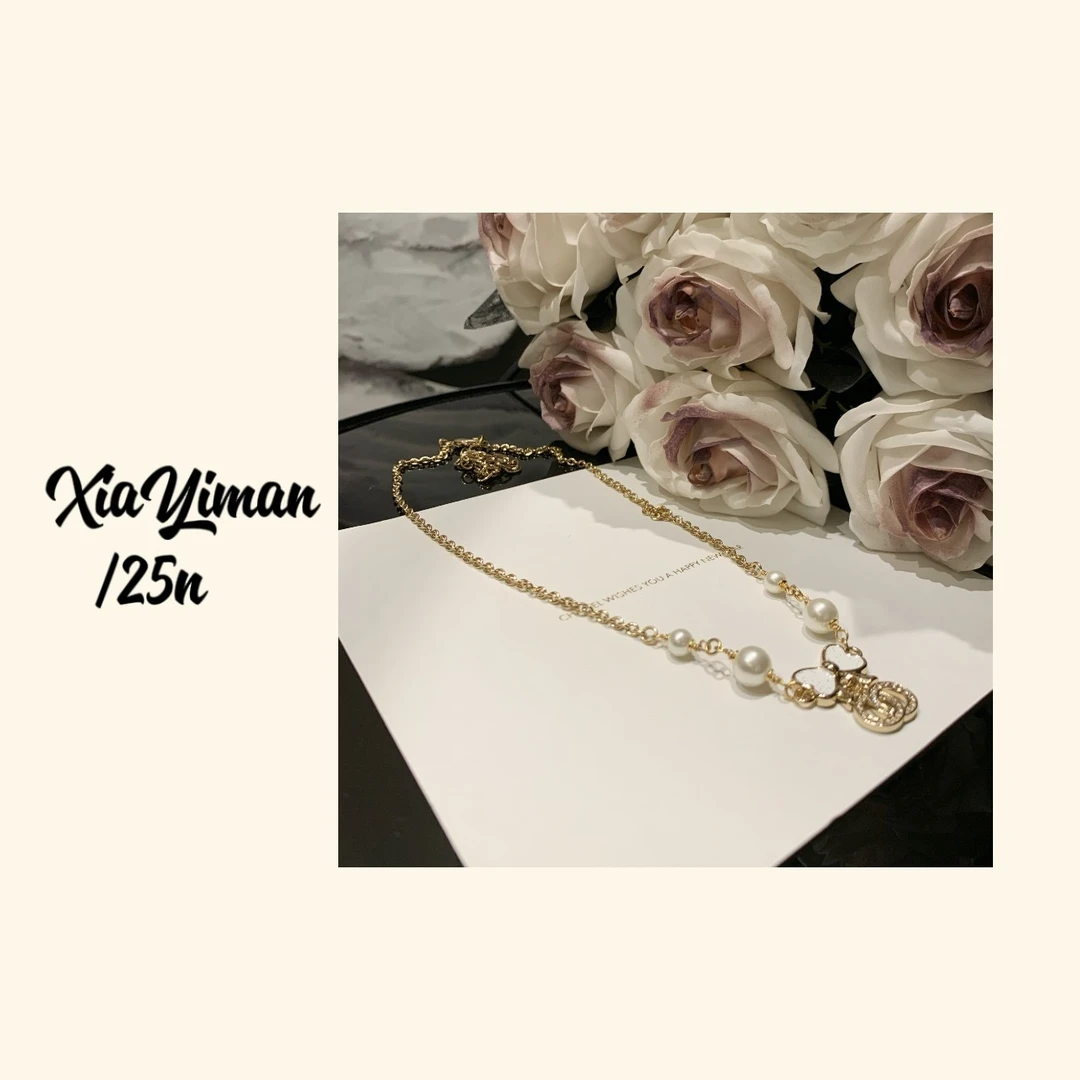 铜合金仿珍珠吊坠 小香风白色蝴蝶结吊坠项链MZ3389