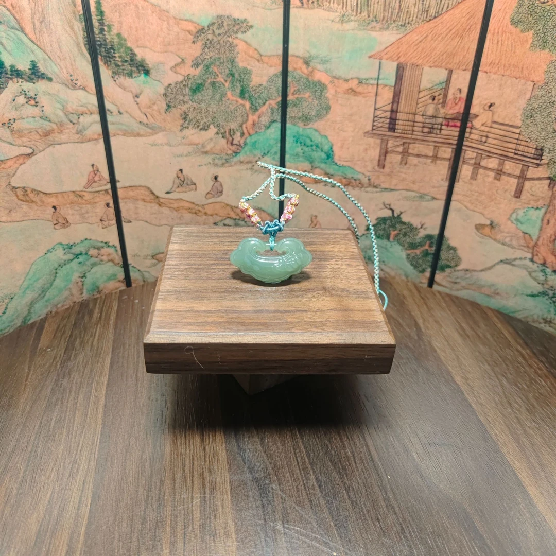 O和田玉平安锁吊坠0225