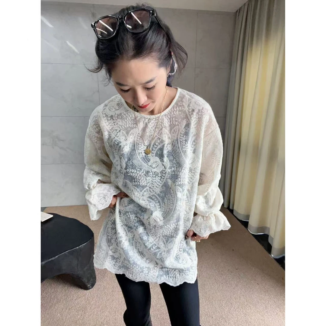 3985多一度蕾丝衫杏色时尚镂空宽松圆领