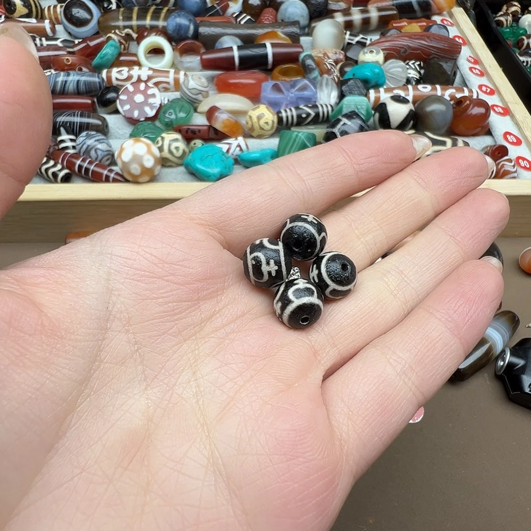 玛瑙/玉髓未镶嵌珠宝半成品