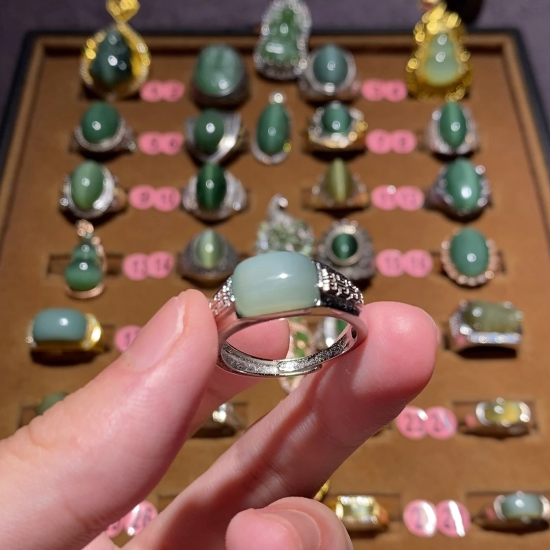 和田玉（碧玉）未镶嵌戒指