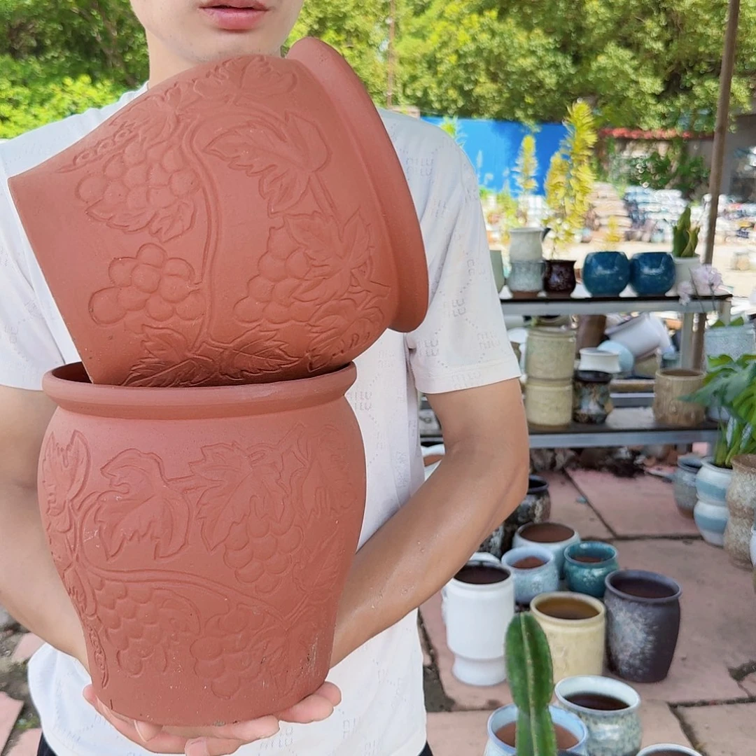 紫砂花盆口19.5高20）两个葡萄紫砂