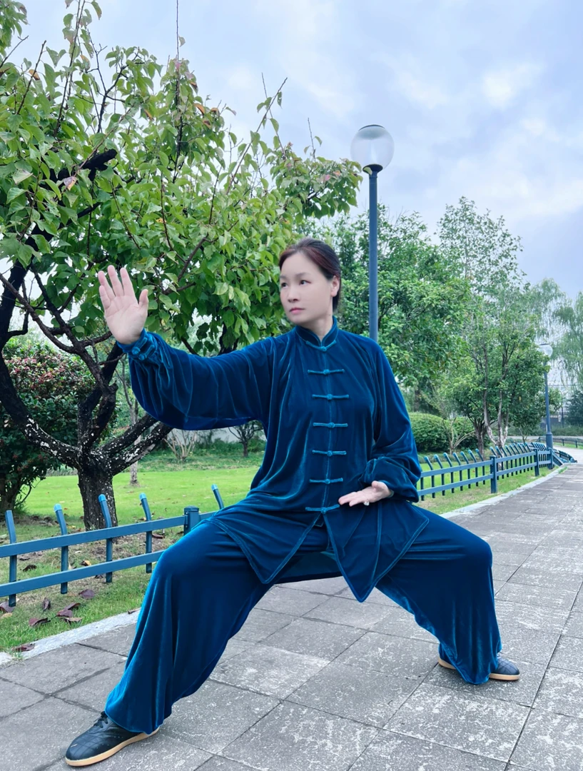 新款丝绒太极服男女秋冬款八段锦太极拳练功服保暖太极拳服中国风