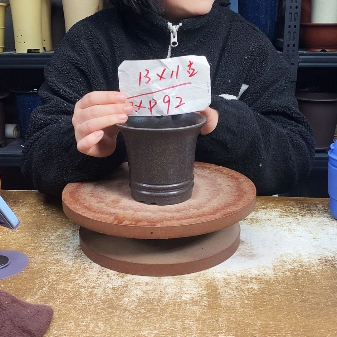 紫砂紫砂花盆一只XP92