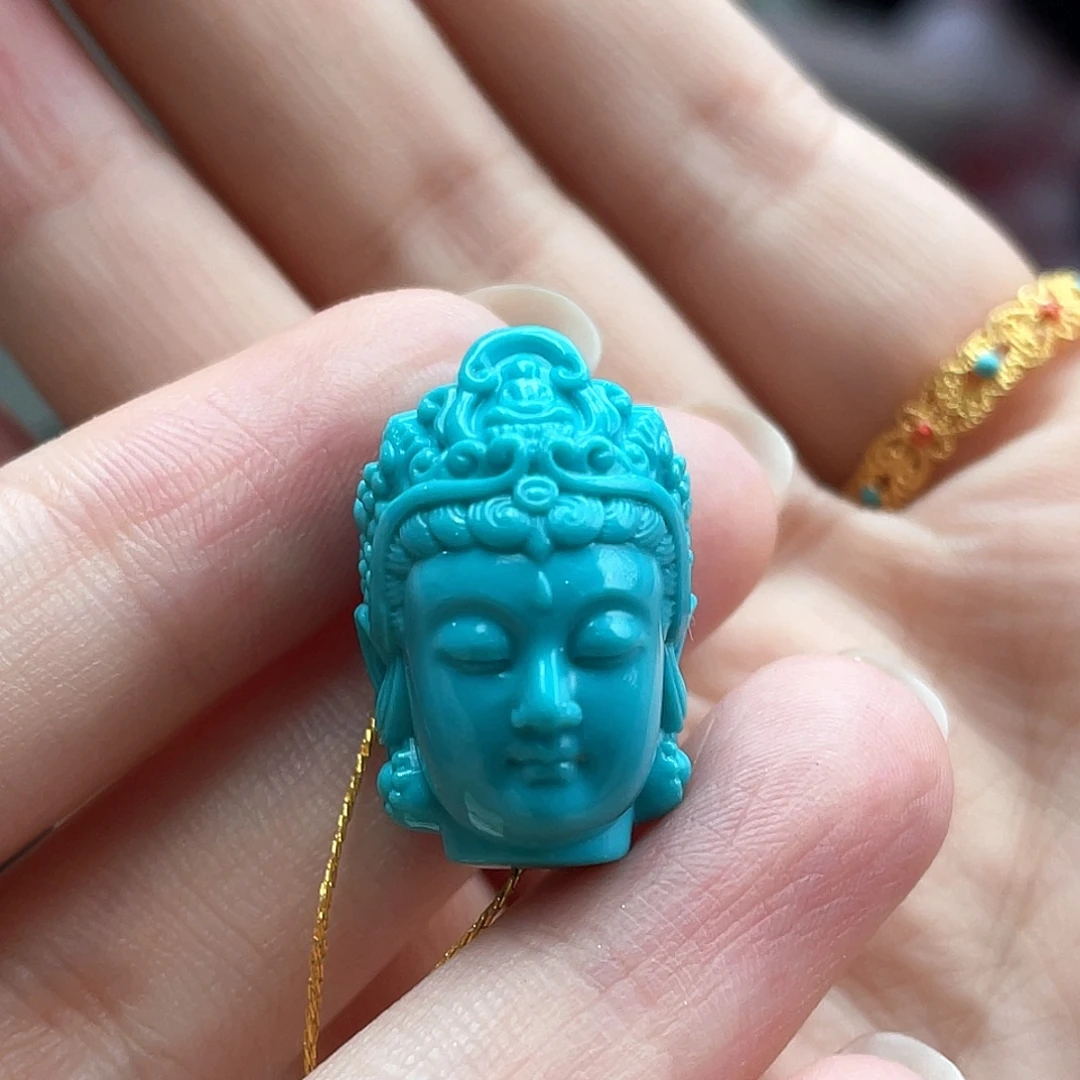 未镶嵌绿松石颈饰