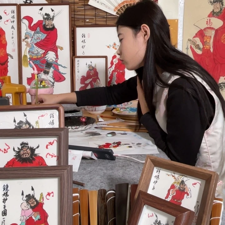 平***活国画李老师李老师李老师