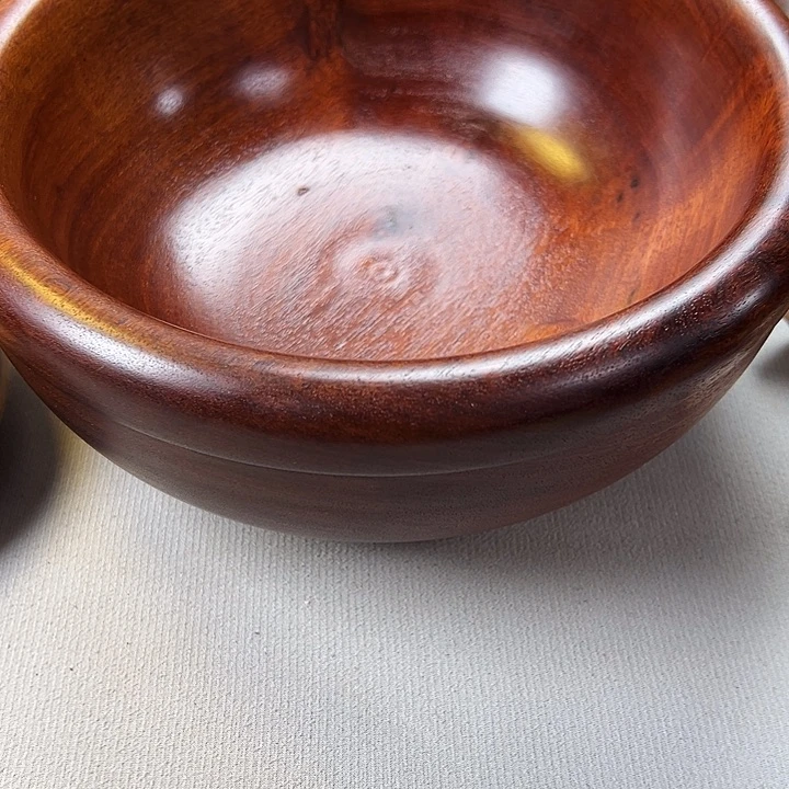 木质?****4缅甸花梨木盆子一个