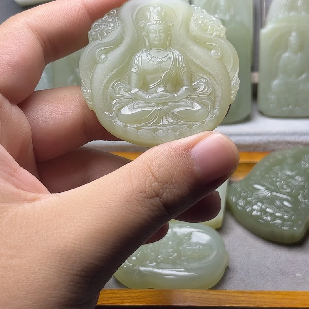 和田玉未镶嵌吊坠(不含链)