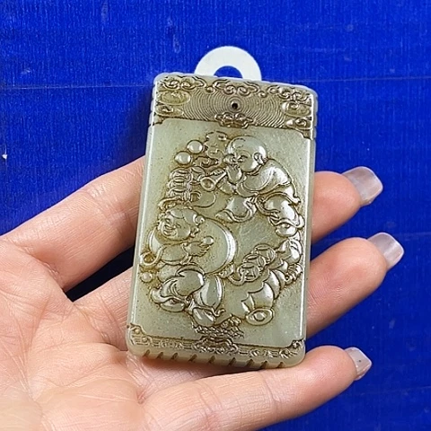 尚***煌和田玉未镶嵌挂件