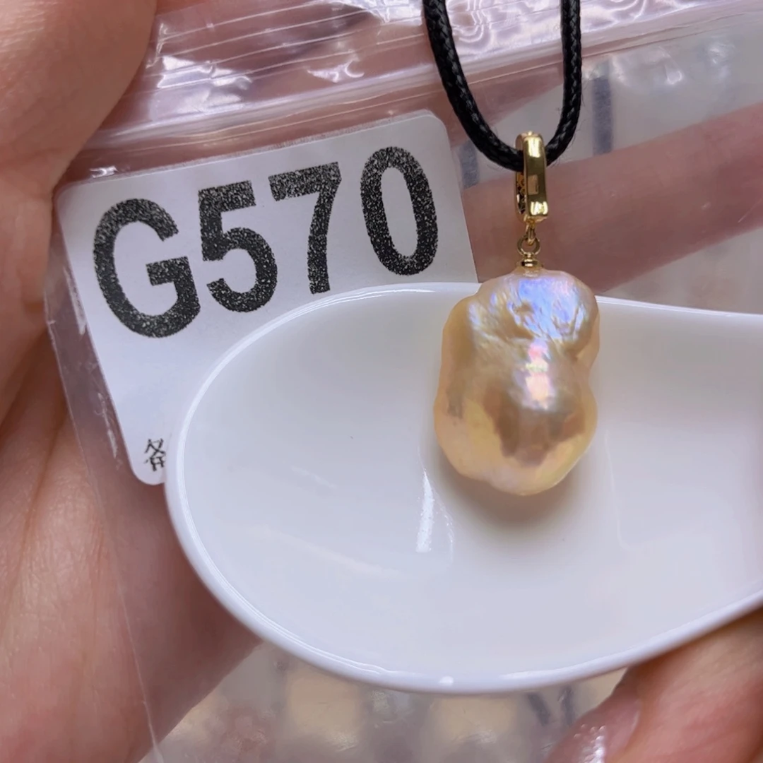 未镶嵌颈饰淡水珍珠