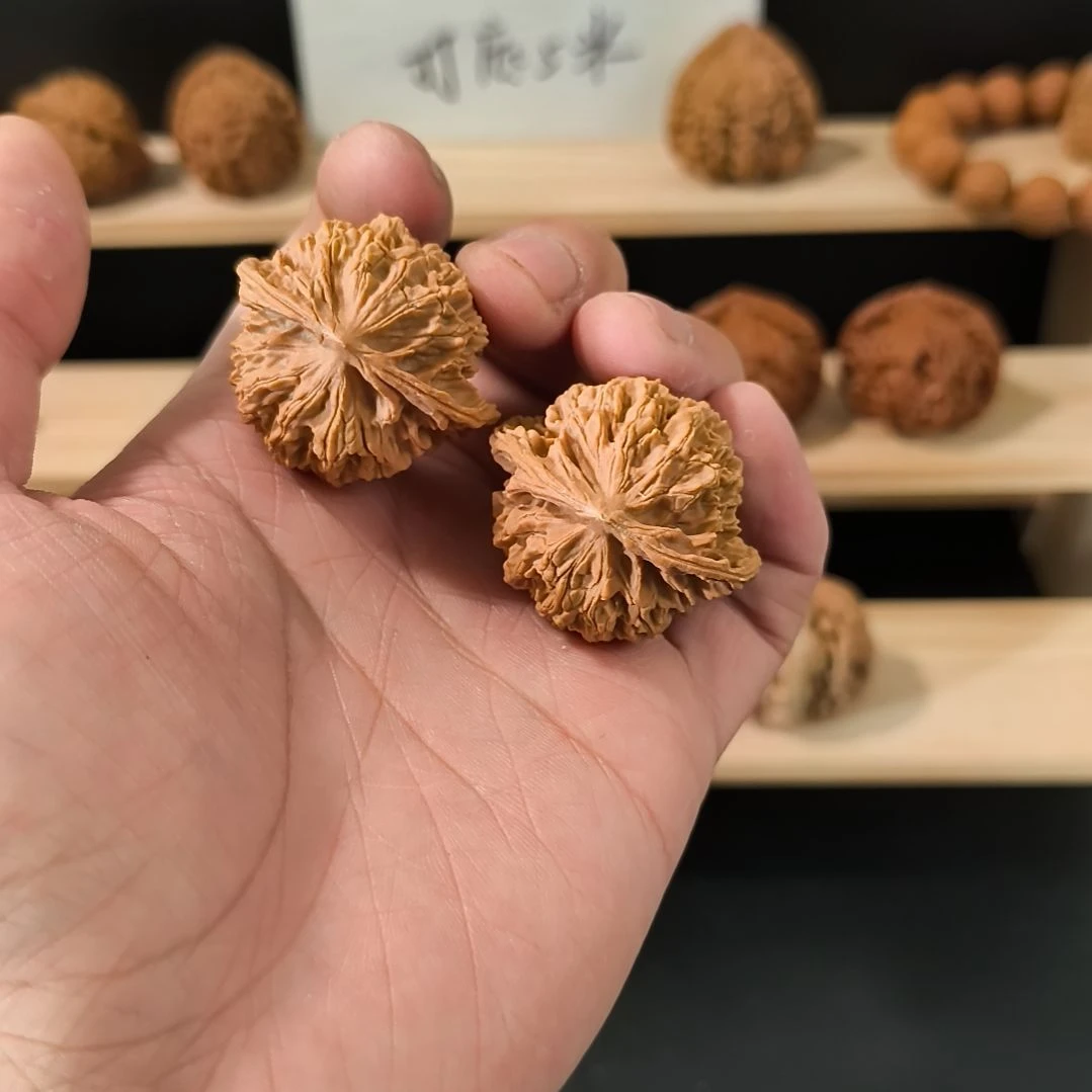 吊坠文玩核桃37盘龙纹