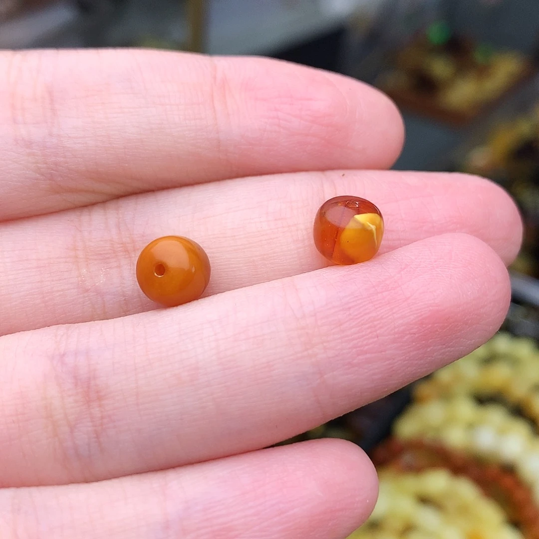 未镶嵌琥珀珠宝奇石