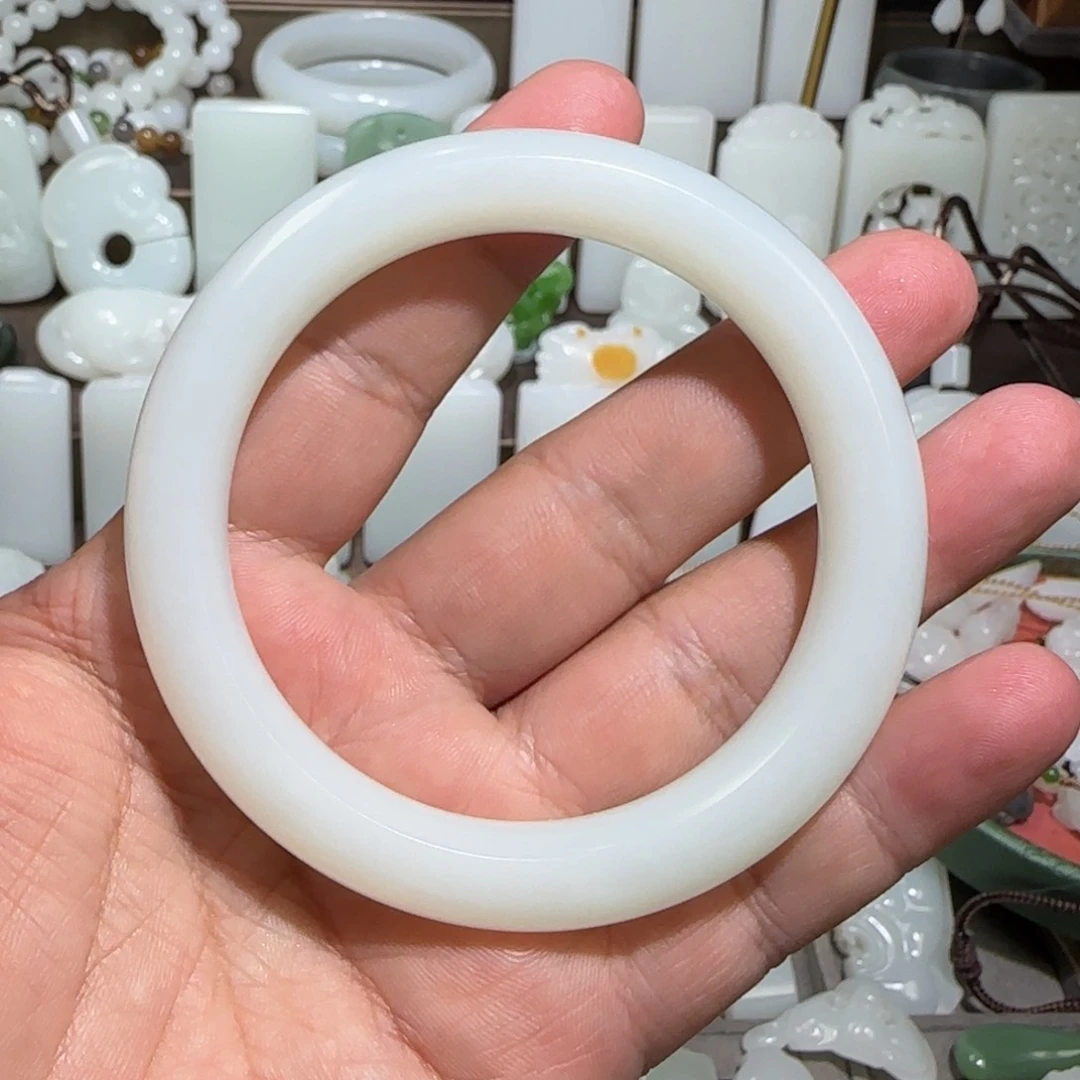 和田玉颈饰未镶嵌A*姐