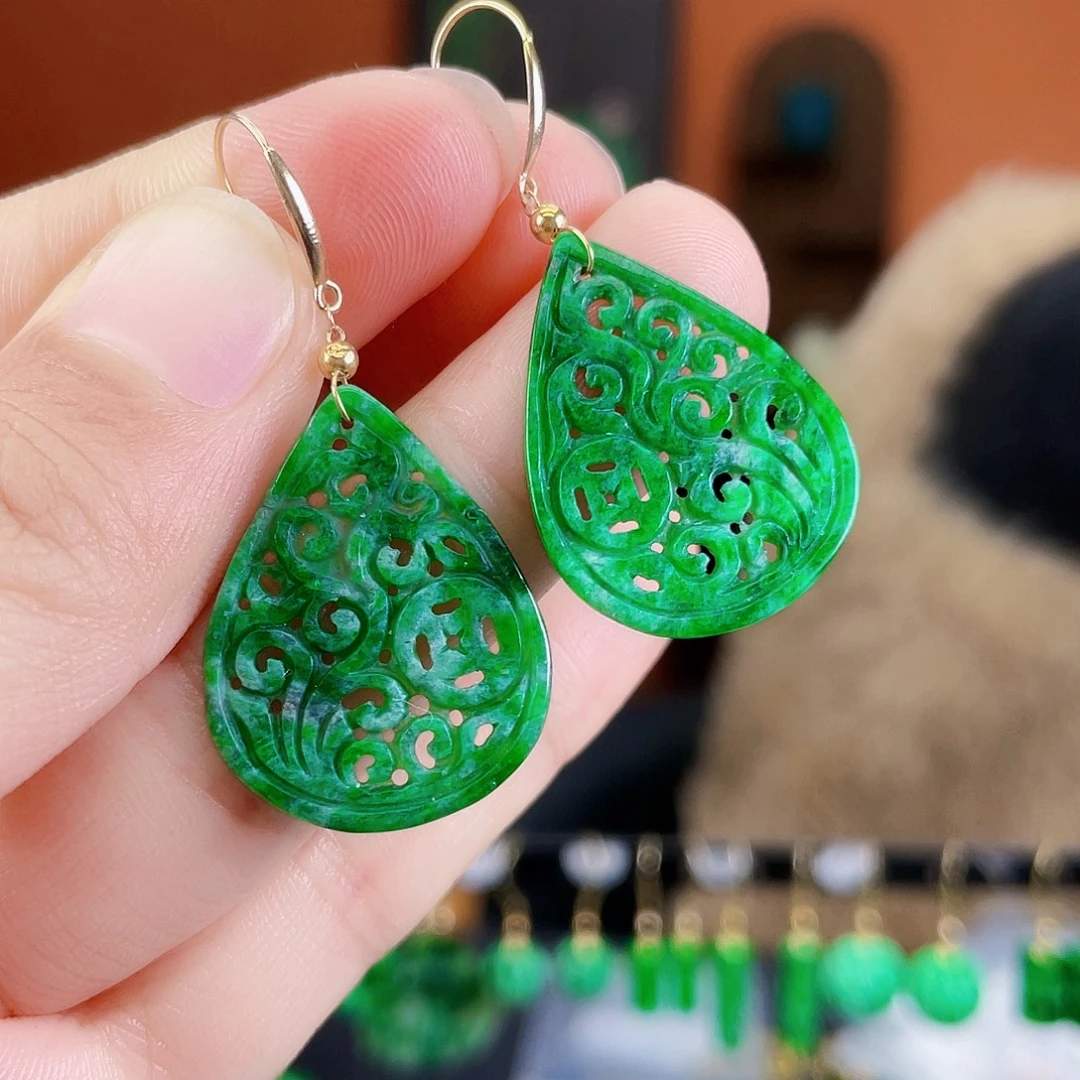 翡翠18K金镶嵌耳饰