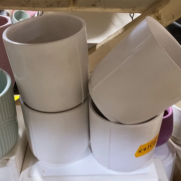 陶盆有孔 瑕疵针孔漏釉介意勿拍外高 11外口10