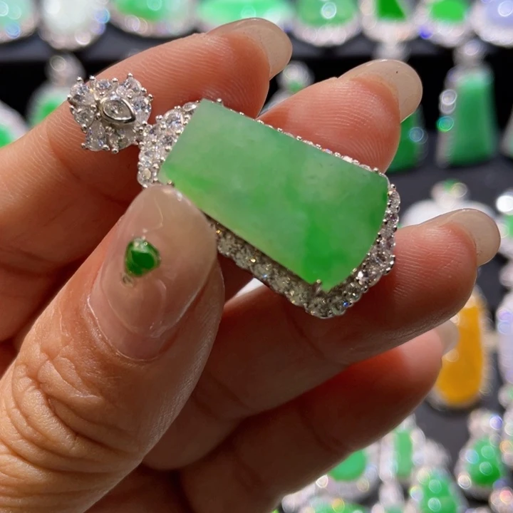 翡翠银S925镶嵌颈饰