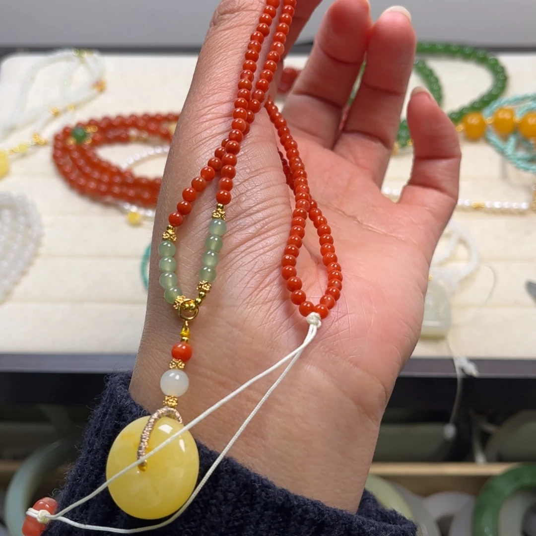 蜜蜡未镶嵌吊坠(赠链)