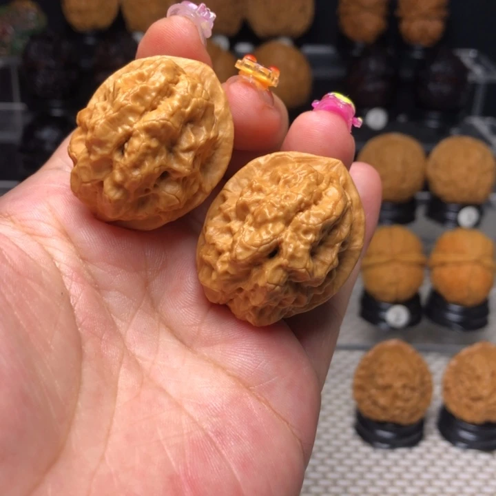 橄榄核吊坠2天师疙瘩包