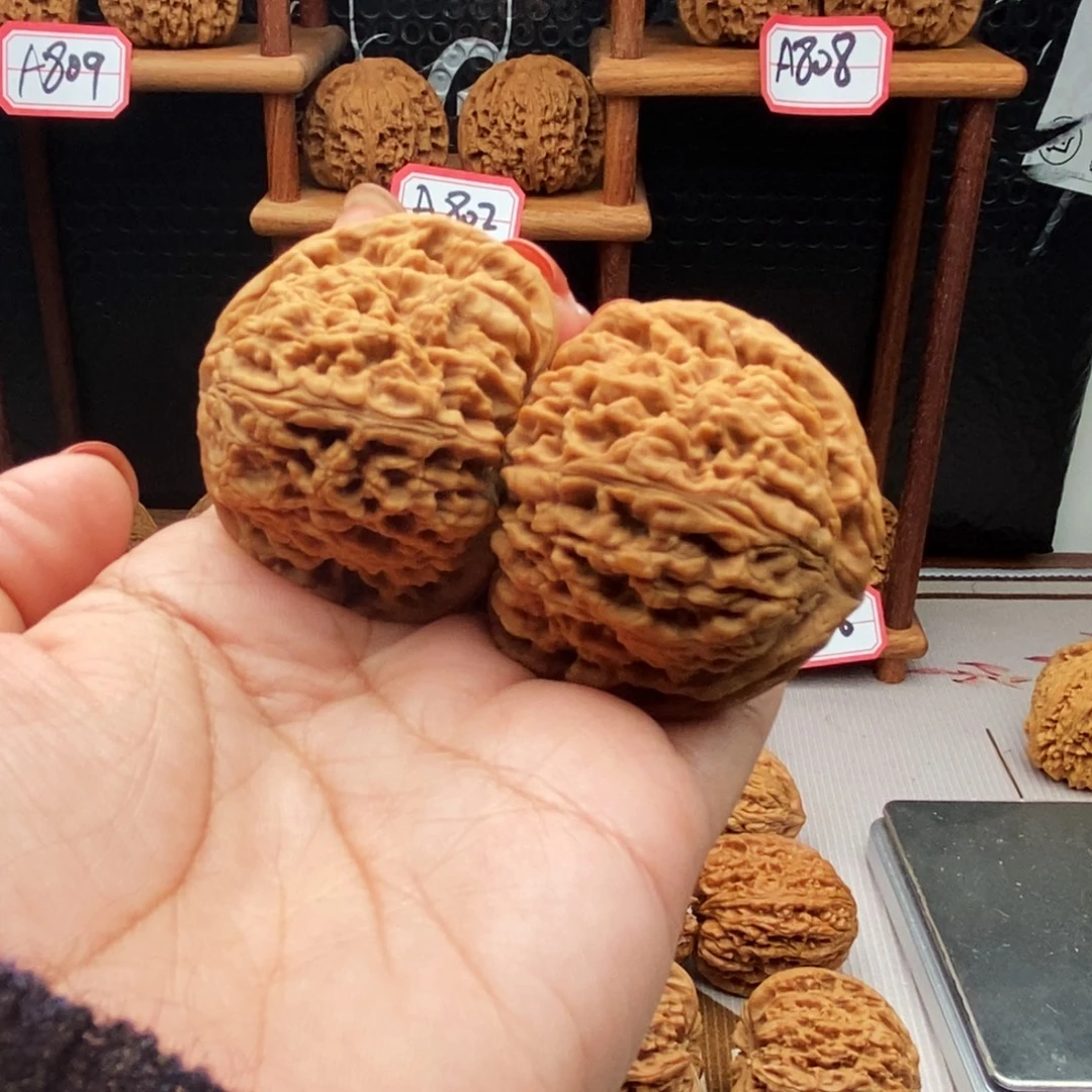 文玩核桃吊坠南疆66