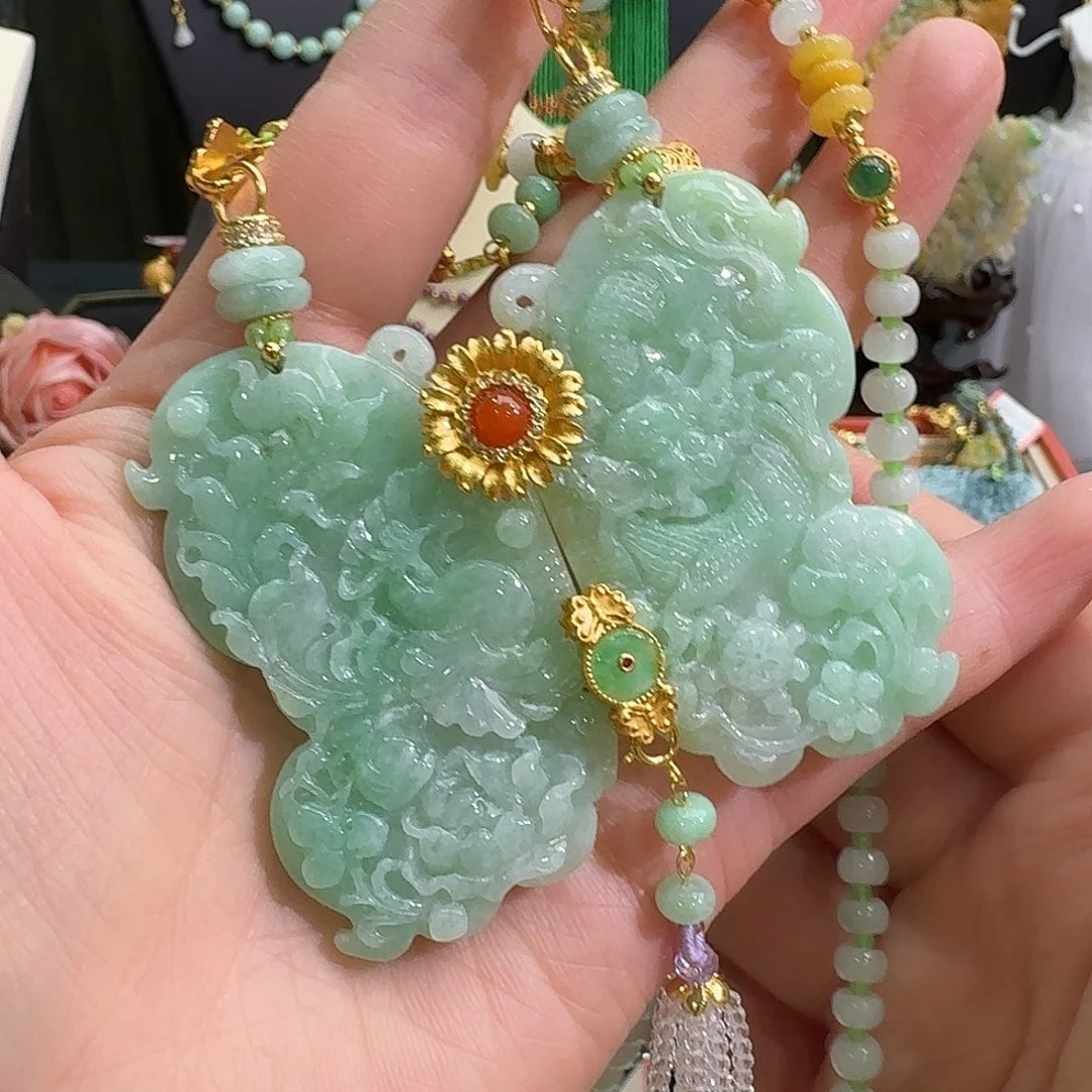 翡翠未镶嵌吊坠(赠链)龙凤呈祥 一步到位炸福利