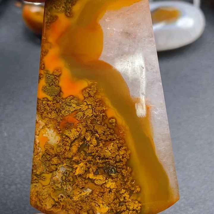 玛瑙/玉髓颈饰未镶嵌持**恒