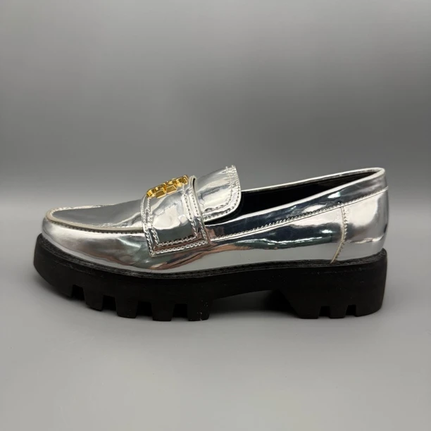 99新 TORY BURCH/汤丽柏琦 to209 银色厚底 金扣 女乐福鞋