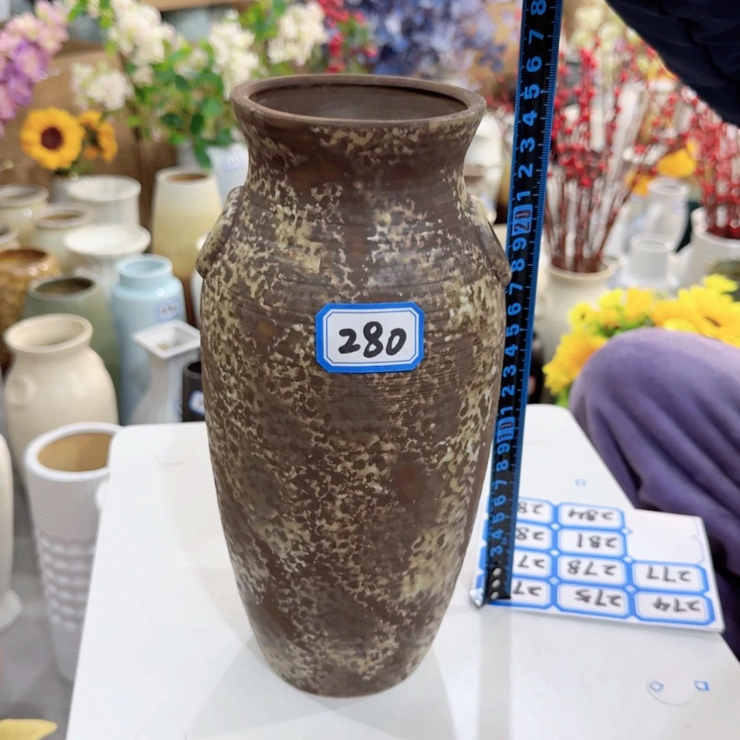 280号陶瓷高25厘米微瑕一个