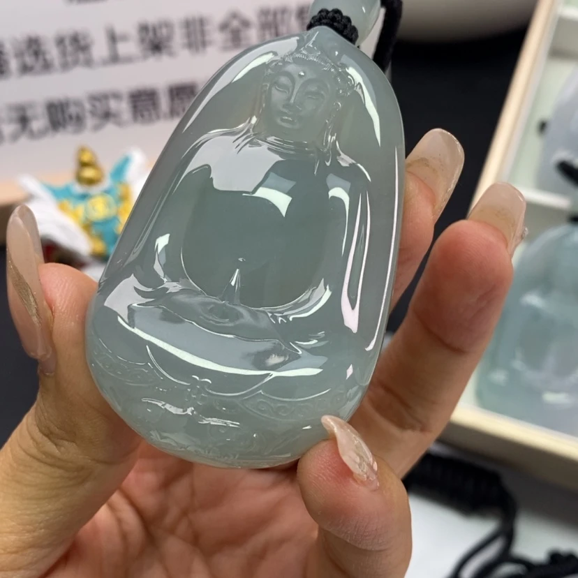 【闪购商品】翡翠颈饰未镶嵌雄*翡翠