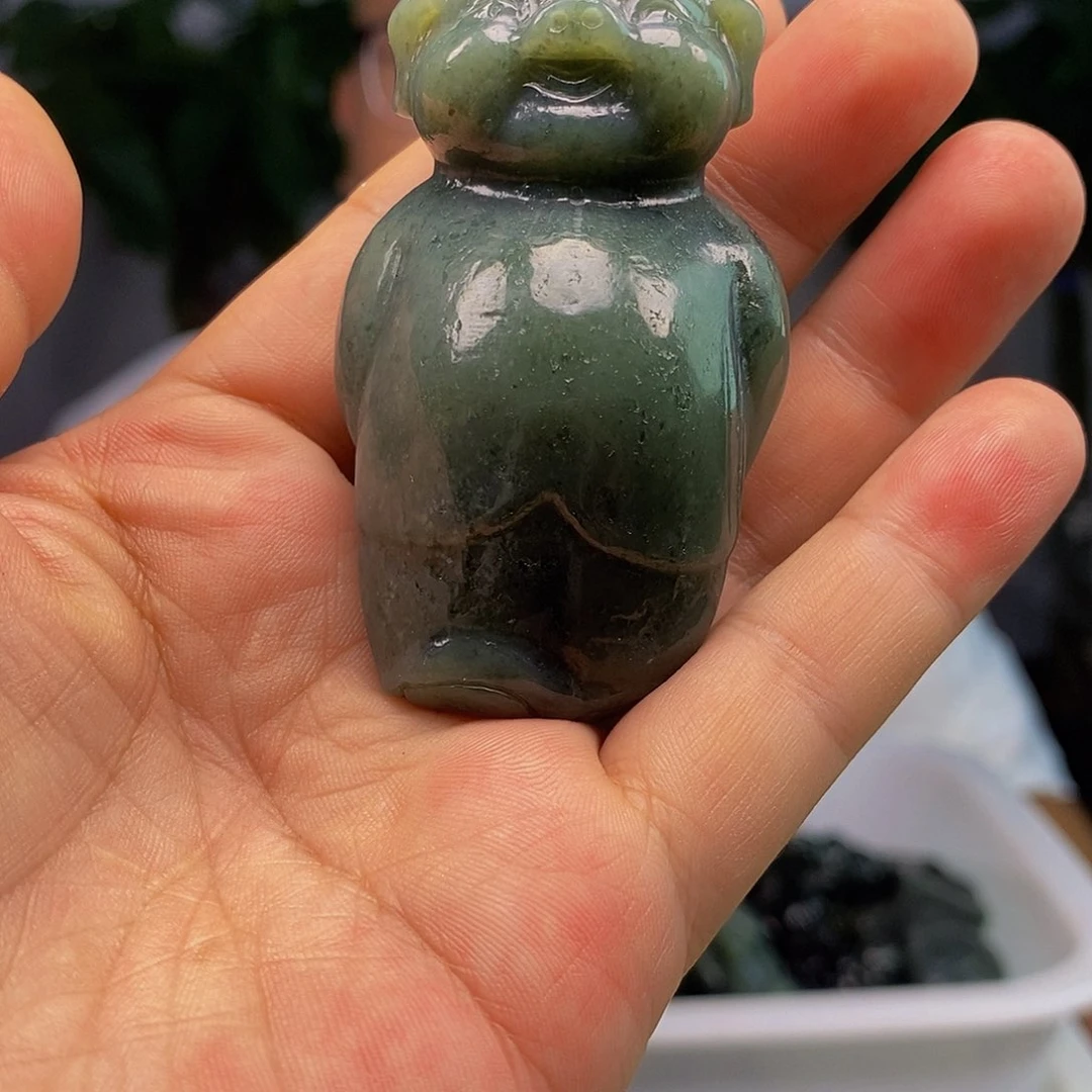 岫岩河磨玉（透闪石质玉）未镶嵌珠宝奇石