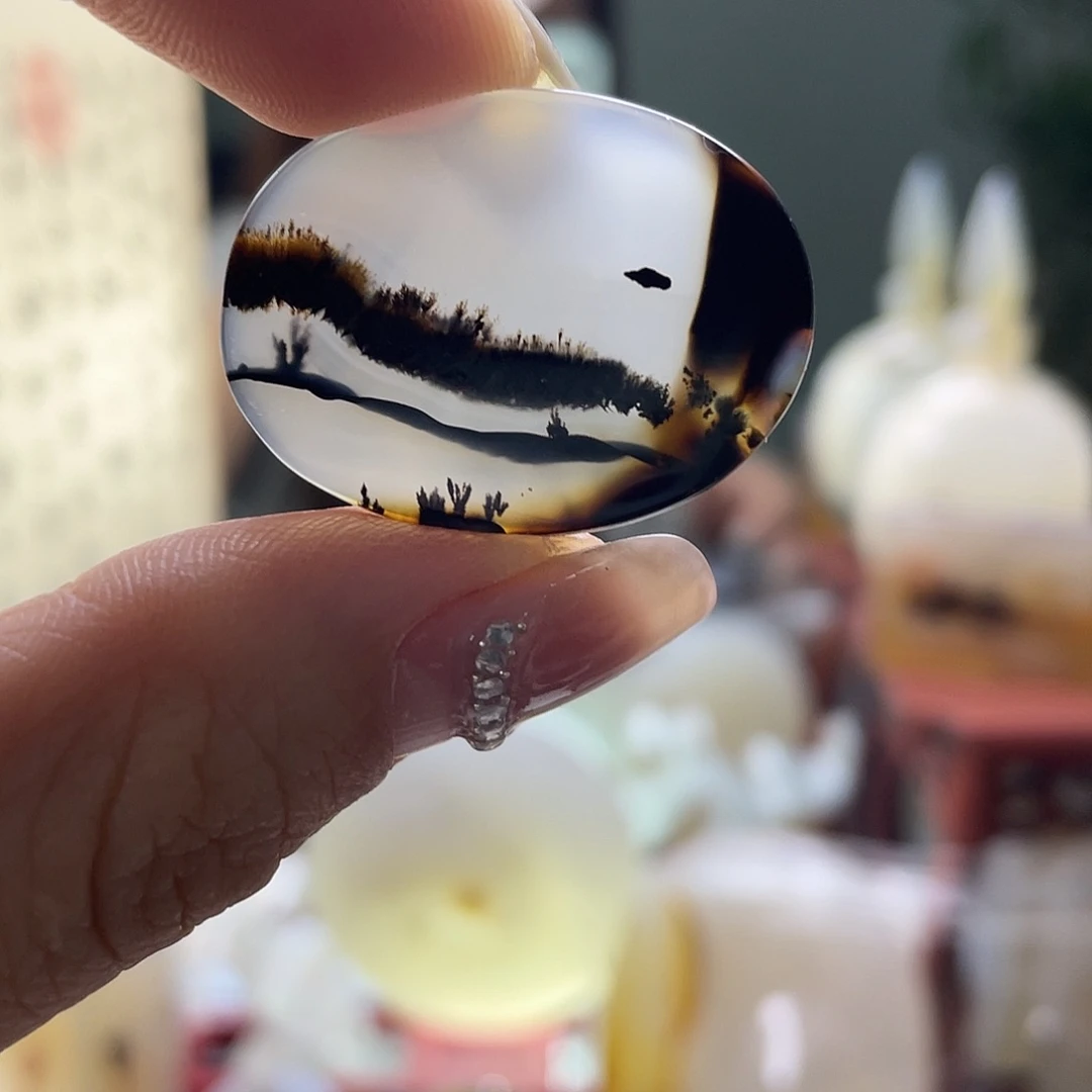 玺***玛瑙/玉髓未镶嵌珠宝半成品