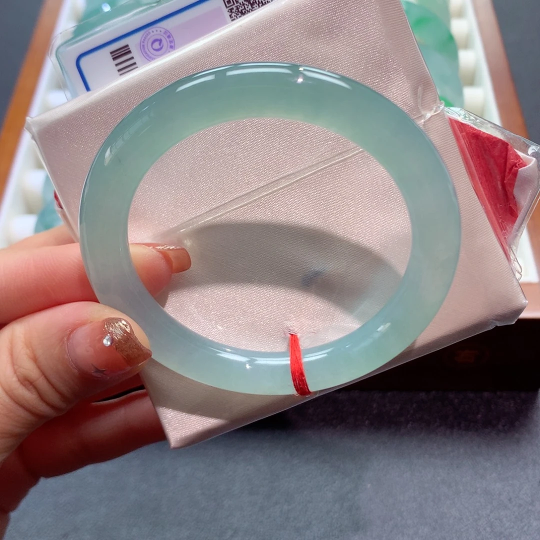 翡翠未镶嵌手镯1号引流款