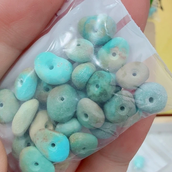 绿松石未镶嵌配饰