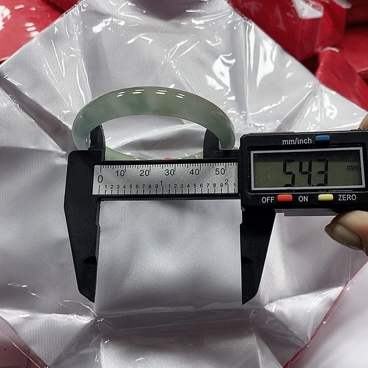 非金属108。