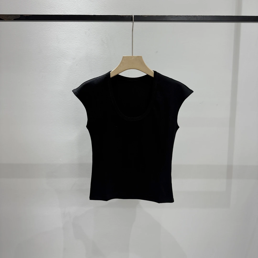 【麦丝】休闲时尚百搭修身显瘦简约舒适女士圆领无袖T恤 BW-GV612