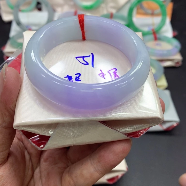 未镶嵌手镯翡翠翡翠