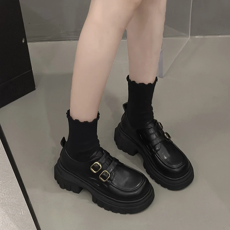 厚底小皮鞋女2025年春秋新款松糕乐福鞋百搭通勤工作鞋增高jk单鞋