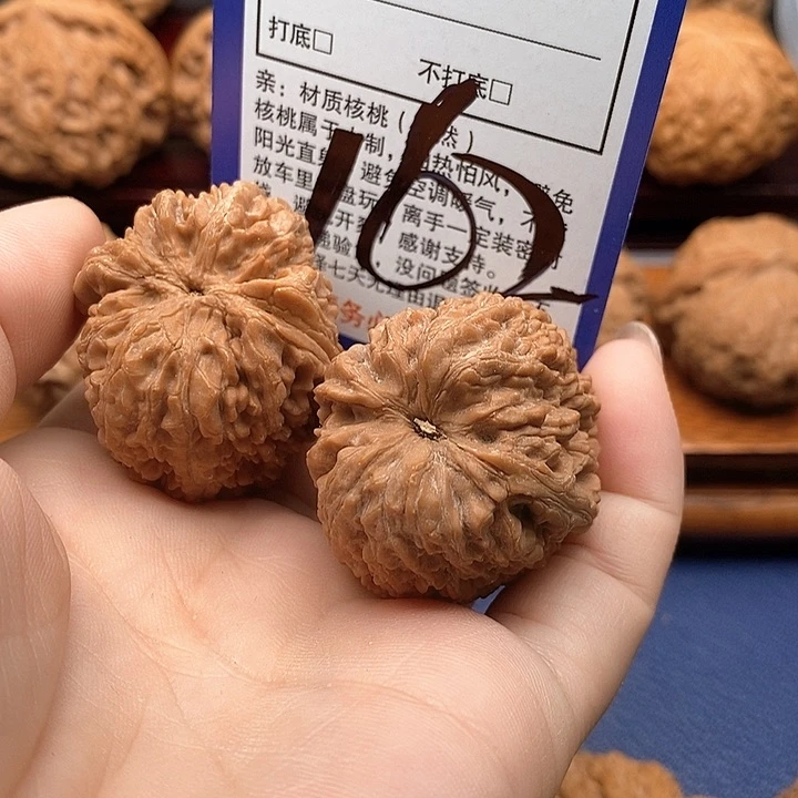 桃核吊坠扶**上大蒜头狮子头33