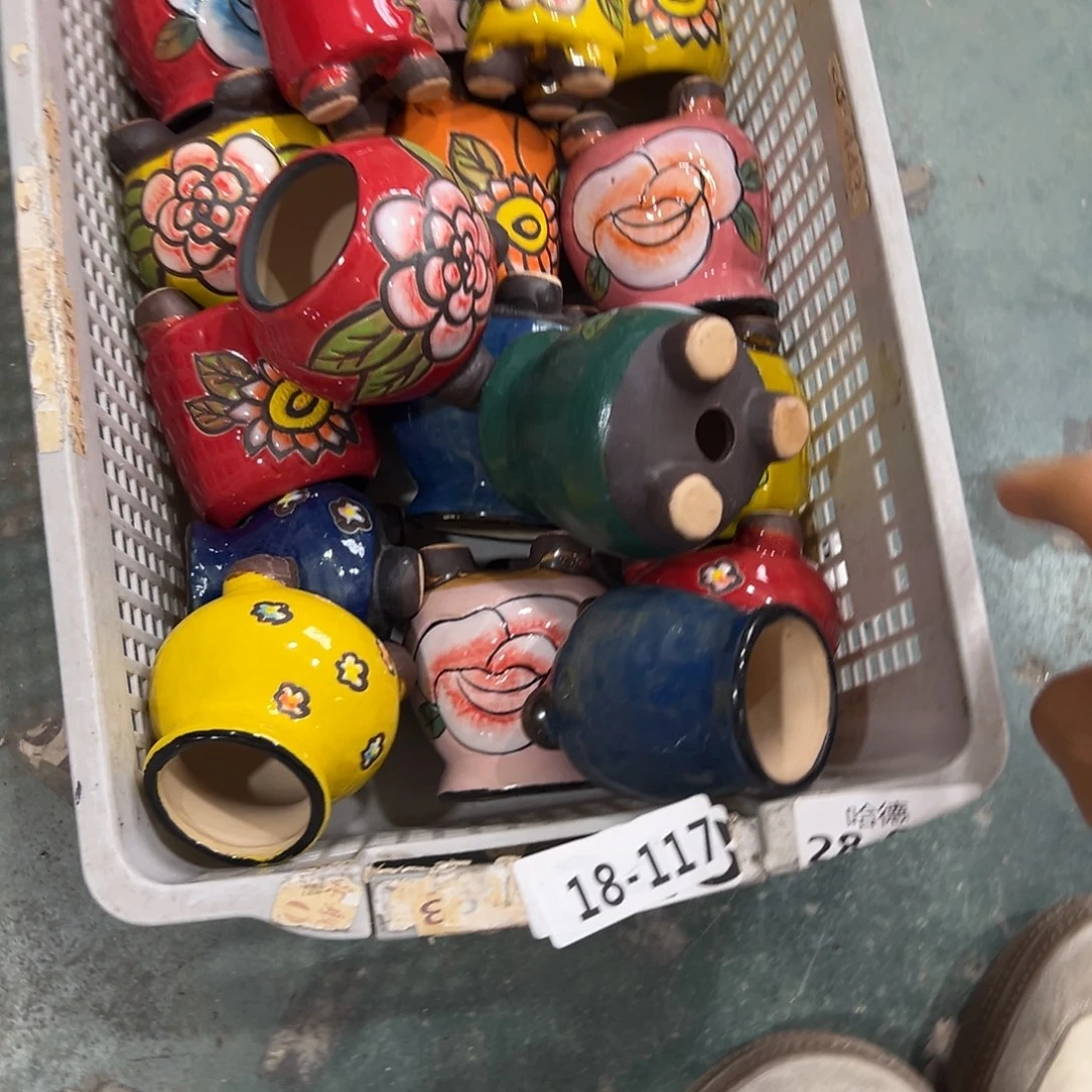 18117 花盆，拍满20发货，退款拉黑