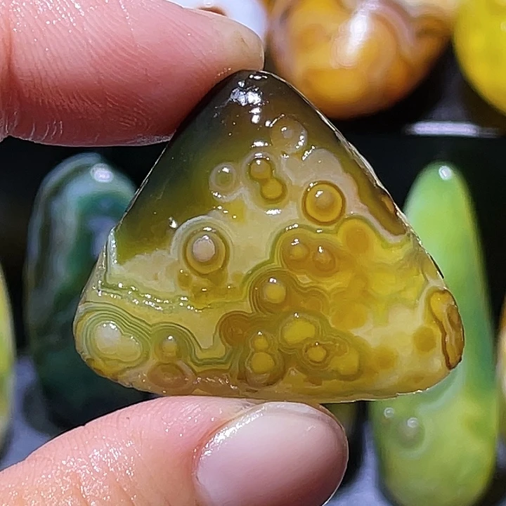 玛瑙/玉髓未镶嵌珠宝奇石