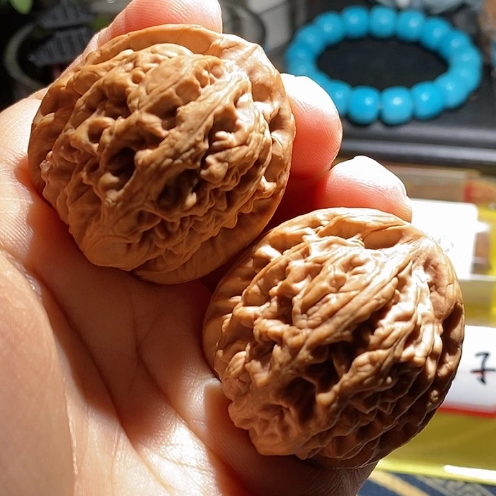 【闪购商品】吊坠文玩核桃红锦鲤